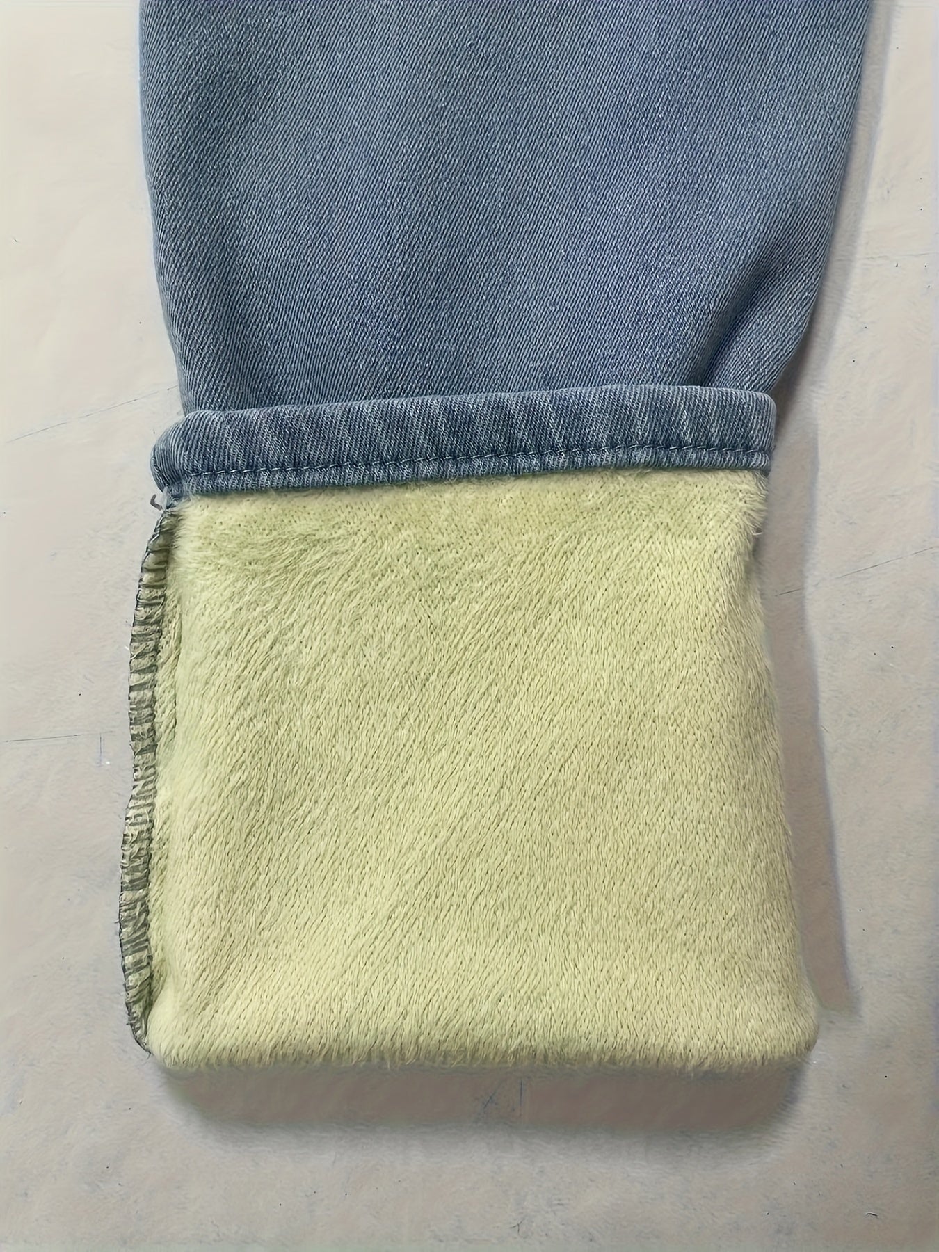 Fleece-gefütterte Skinny Jeans mit Hohem Bund
