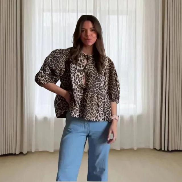 Rose | Trendige Bluse mit Leopardenmuster und Puffärmeln