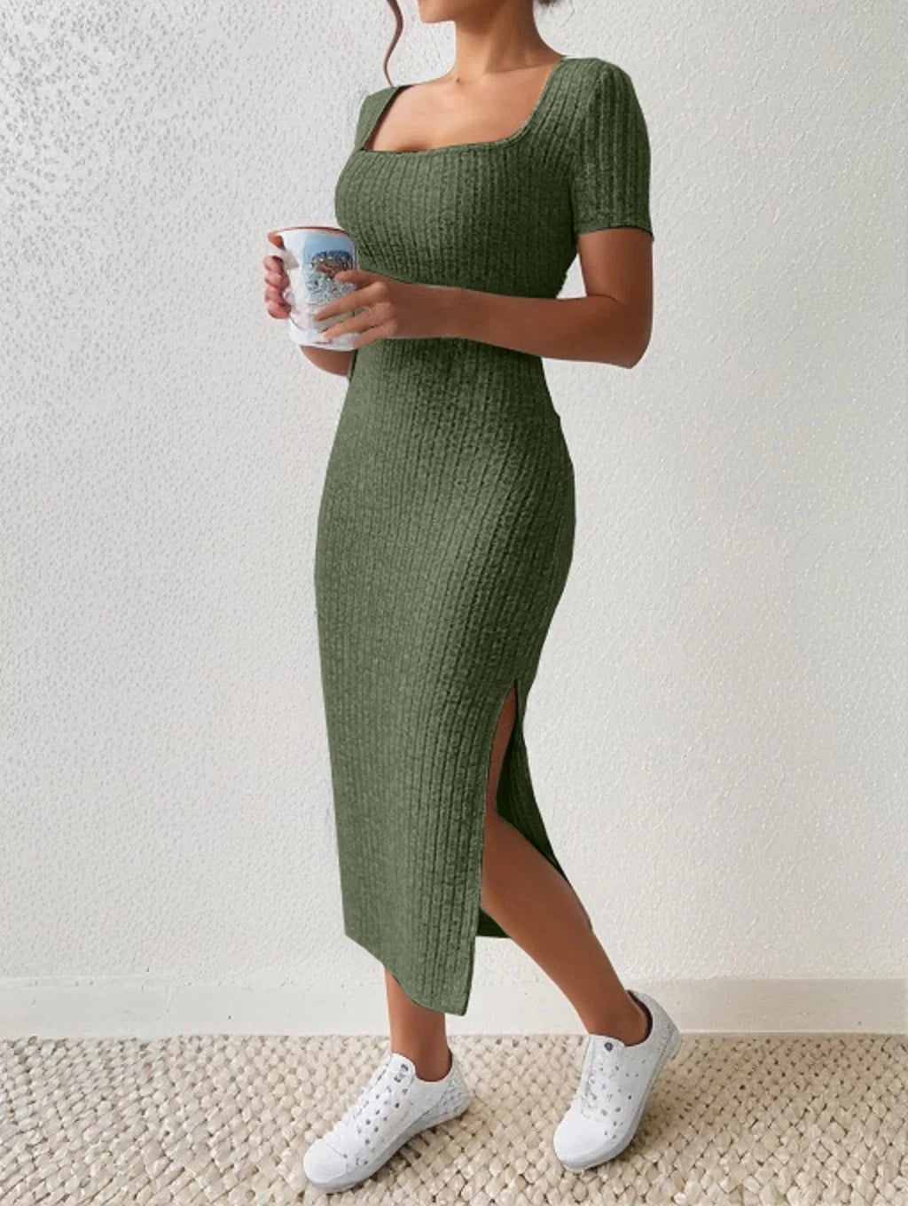 Raio | Strickkleid mit Quadrat-Ausschnitt
