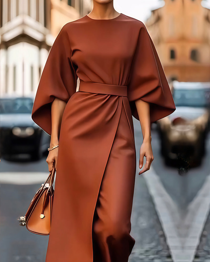 Elegantes Laternenkleid mit Gürtel