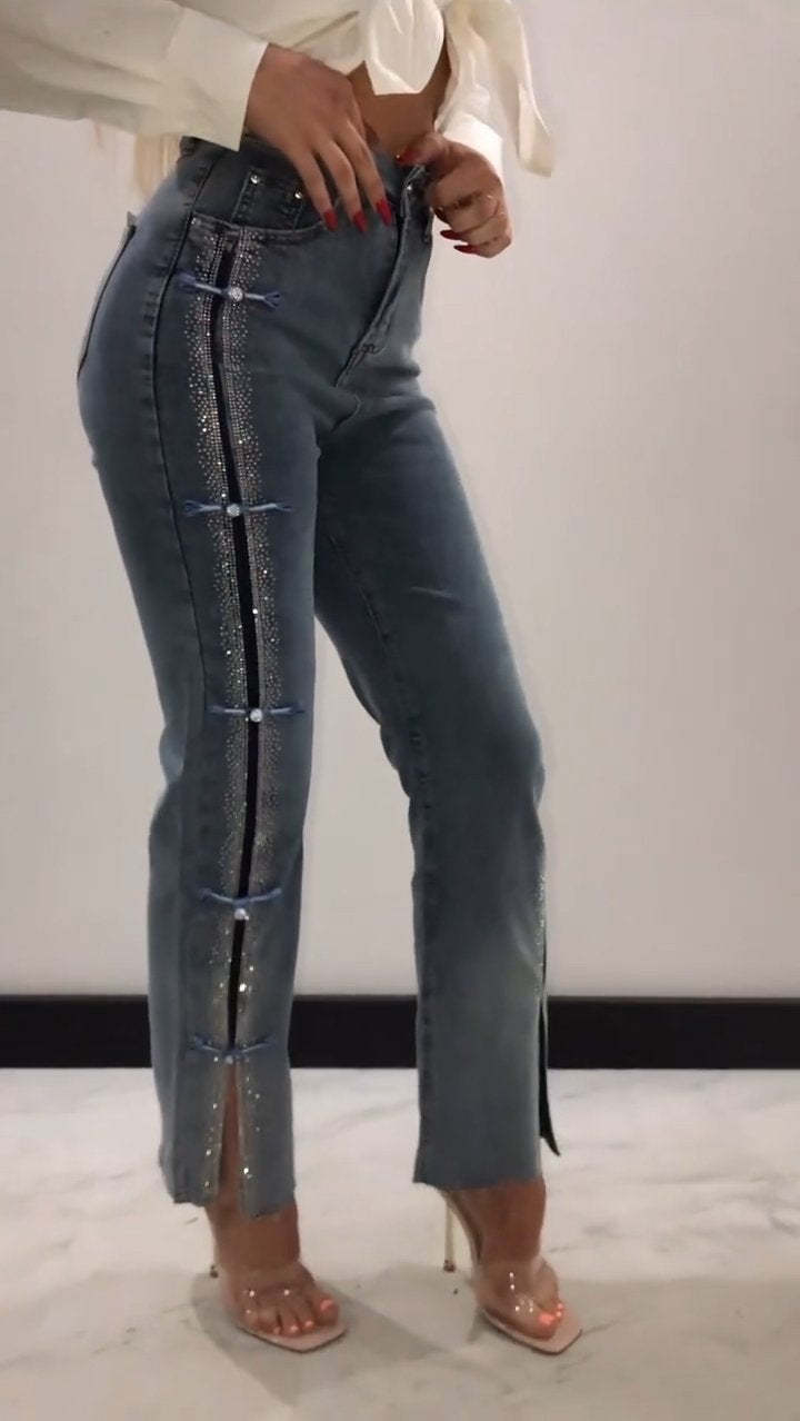 Slim-Jeans mit Diamant-Patchwork & Schlitz-Design