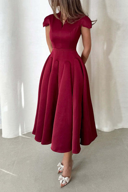 Elegantes A-Linien Kleid mit V-Ausschnitt