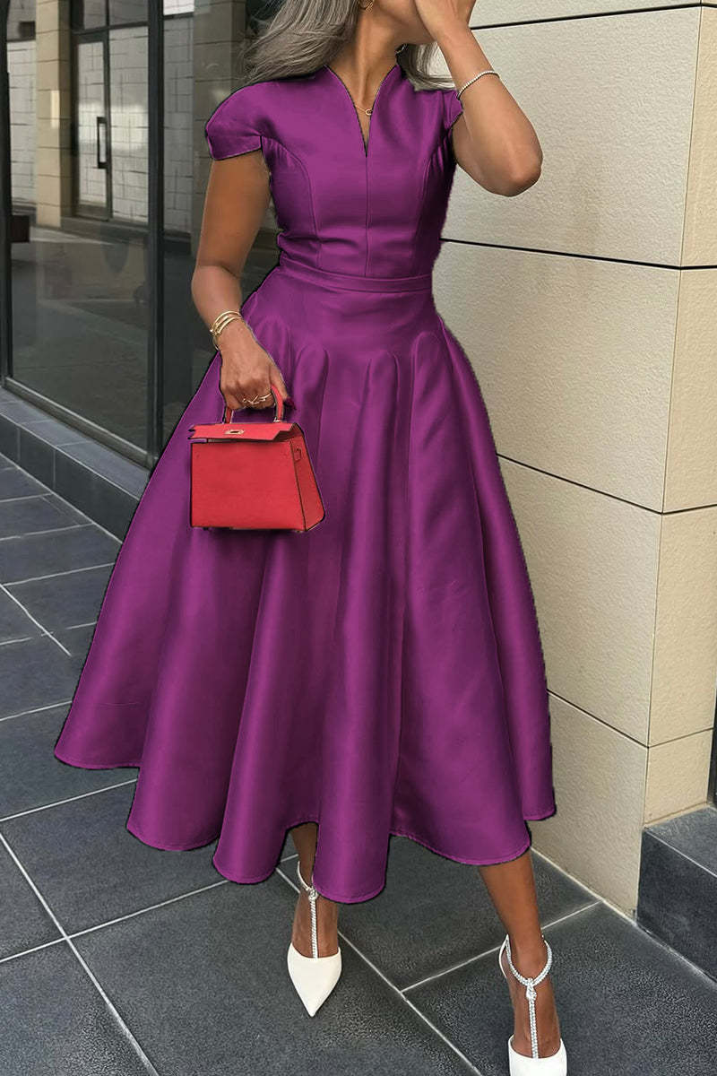Elegantes A-Linien Kleid mit V-Ausschnitt
