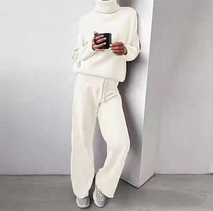 Yara - 2-teiliges Set, Pullover mit Rollkragen und lange Hose