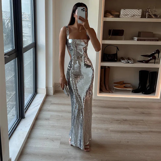Schimmerndes Maxi-Kleid mit Spaghetti-Trägern