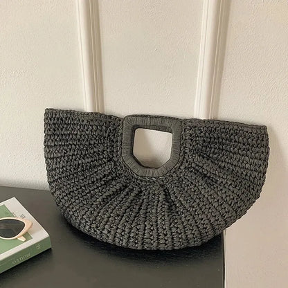 Calira | Halbmond-Strandtasche aus Stroh