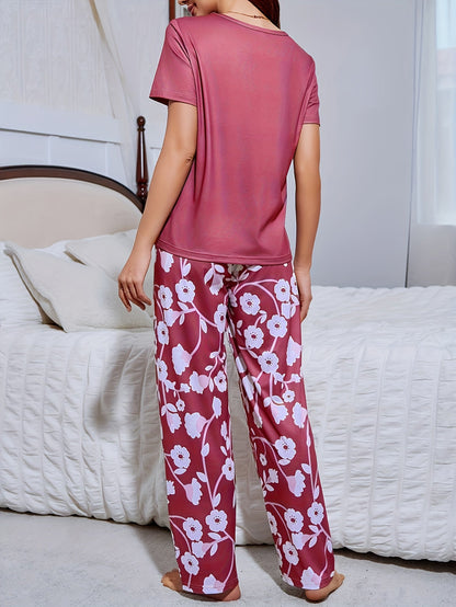 Bella | Geblümtes Pyjama-Set aus Feinstrick