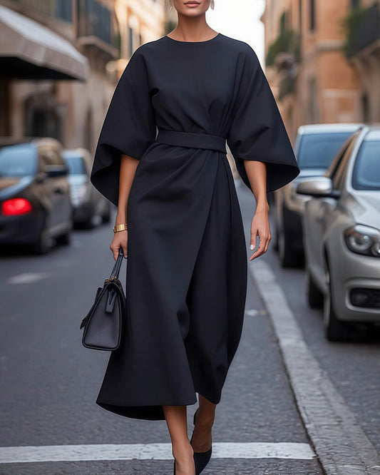 Elegantes Laternenkleid mit Gürtel