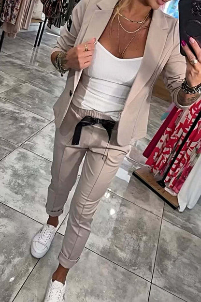 Zweiteiliges Set – Jacke & Elastische Hose
