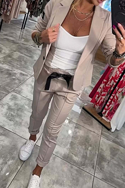 Zweiteiliges Set – Jacke & Elastische Hose