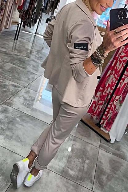 Zweiteiliges Set – Jacke & Elastische Hose